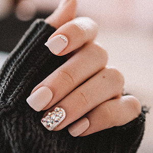 Q Nails & Spa gallery