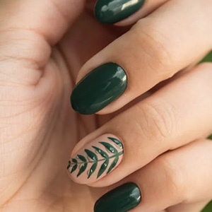 Q Nails & Spa gallery